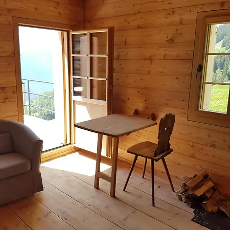 Maiensaess Planas Holiday home Tschlin